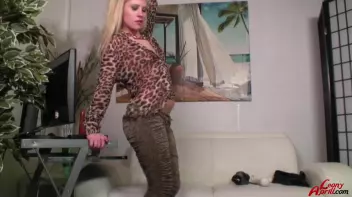 Toys Take Her Orgasm Screencap 90 on sinx.preview.netperv.com