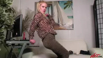 Toys Take Her Orgasm Screencap 97 on sinx.preview.netperv.com