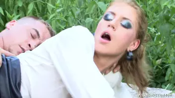 Full Service Piss Statue Screencap 79 on sinx.preview.netperv.com