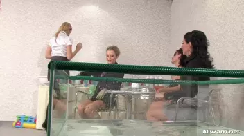 Spin The Bottle: Messy Edition Screencap 19 on sinx.preview.netperv.com