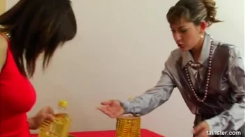 Sensual Oily Hair Play Screencap 10 on sinx.preview.netperv.com