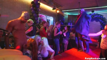 Party Hardcore Gone Crazy Vol. 38 Part 7 - Cam 2 Screencap 13 on sinx.preview.netperv.com