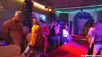 Party Hardcore Gone Crazy Vol. 38 Part 7 - Cam 2 Screencap 16 on sinx.preview.netperv.com