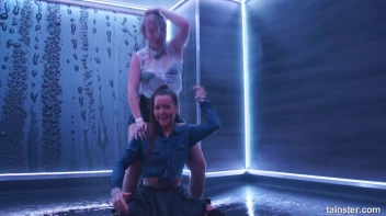 Shower Shakers! Screencap 75 on sinx.preview.netperv.com