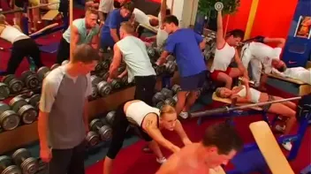 Bisexual Gym Party Gets Going! Screencap 25 on sinx.preview.netperv.com