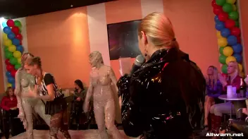 Champagne Before Mud Can Get Messy! Screencap 74 on sinx.preview.netperv.com