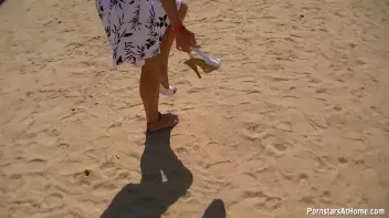 Handjob In Heat Screencap 11 on sinx.preview.netperv.com