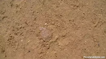 Handjob In Heat Screencap 15 on sinx.preview.netperv.com