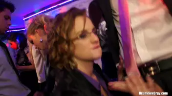 Office Gone Wild Part 1 - Cam 2 Screencap 42 on sinx.preview.netperv.com