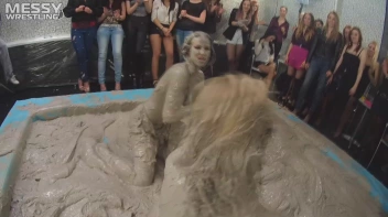 Messy Wrestling: Fuck Your Sexy Shine And Prepare For Mud Smack-Down Time! Screencap 52 on sinx.preview.netperv.com