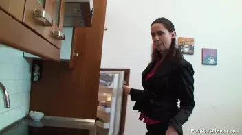 Piss Fucking All Over The Kitchen Screencap 4 on sinx.preview.netperv.com