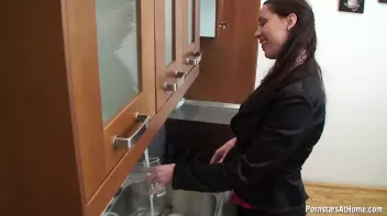 Piss Fucking All Over The Kitchen Screencap 6 on sinx.preview.netperv.com