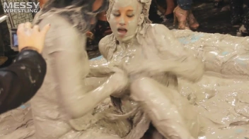 Messy Wrestling: Casual Splat and Catfight To Get To Those Huge Titties! Screencap 26 on sinx.preview.netperv.com