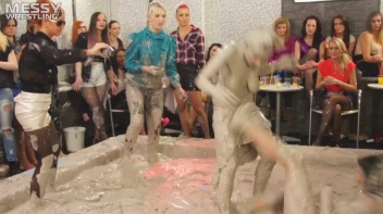 Messy Wrestling: Casual Splat and Catfight To Get To Those Huge Titties! Screencap 46 on sinx.preview.netperv.com