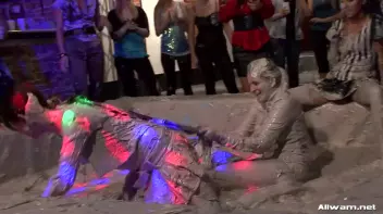 Eurobabes Going Mud Mad! Screencap 25 on sinx.preview.netperv.com