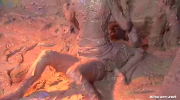 Eurobabes Going Mud Mad! Screencap 69 on sinx.preview.netperv.com