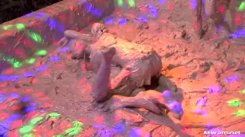 Eurobabes Going Mud Mad! Screencap 74 on sinx.preview.netperv.com