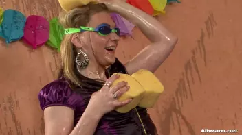 Eurobabe Oil Splatter! Screencap 37 on sinx.preview.netperv.com