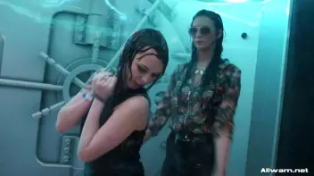 Wetlook Dancing Queens On Screen! Screencap 54 on sinx.preview.netperv.com
