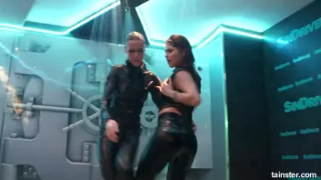 Dripping wet lesbian amateurs Screencap 65 on sinx.preview.netperv.com