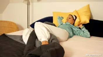 Pissing In Pants Can Only Lead To Wetlook Screencap 2 on sinx.preview.netperv.com