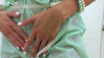 Tattooed Babe Takes Fully Clothed Shower Screencap 58 on sinx.preview.netperv.com