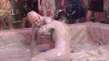 Eurobabe Cheetah Rolls Around In The Mud Screencap 20 on sinx.preview.netperv.com