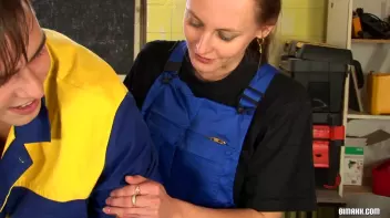 Bi Break Time Screencap 3 on sinx.preview.netperv.com