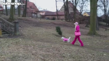 Goth vs. Preppy Pink Battle In The Park Screencap 16 on sinx.preview.netperv.com