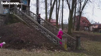 Goth vs. Preppy Pink Battle In The Park Screencap 18 on sinx.preview.netperv.com