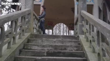 Goth vs. Preppy Pink Battle In The Park Screencap 5 on sinx.preview.netperv.com