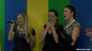 Gel Catfight Done Right Screencap 64 on sinx.preview.netperv.com