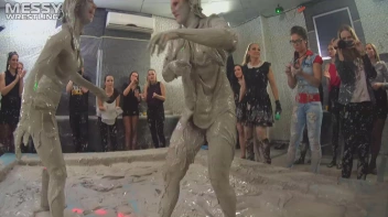 Messy Wrestling: Tattooed Beauty, Ripped Clothes & Lots Of Mud Covered Booby & Booty! Screencap 42 on sinx.preview.netperv.com