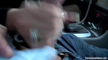 Handjob In Motion Screencap 80 on sinx.preview.netperv.com