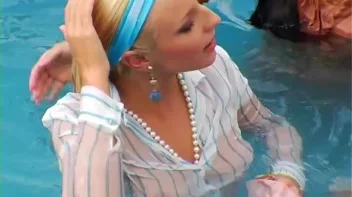 Cool Water Massages Their Fully Clothed Bodies Screencap 13 on sinx.preview.netperv.com