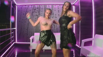 Shower Sluts Wet And Sexy Showdown Screencap 90 on sinx.preview.netperv.com
