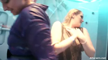 Livin' It Up Wetlook Style Screencap 36 on sinx.preview.netperv.com