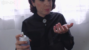 Cutie Covers Herself In Cream Before Showering Screencap 4 on sinx.preview.netperv.com