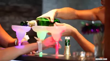 Bisexual Barside Bangers Part 1 Screencap 3 on sinx.preview.netperv.com