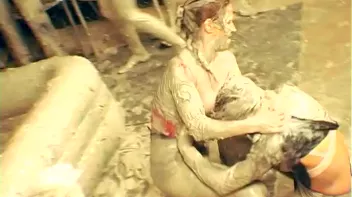 Underground Eurobabe Mud Club Screencap 1 on sinx.preview.netperv.com