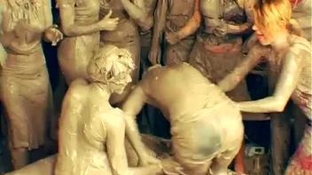 Underground Eurobabe Mud Club Screencap 14 on sinx.preview.netperv.com