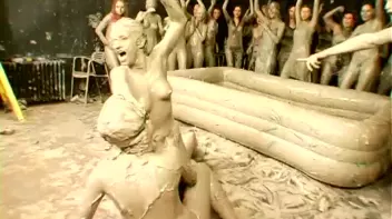 Underground Eurobabe Mud Club Screencap 19 on sinx.preview.netperv.com
