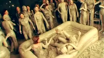 Underground Eurobabe Mud Club Screencap 43 on sinx.preview.netperv.com