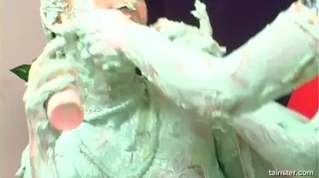 Yogurt Only Diet and Fashion Statement Screencap 32 on sinx.preview.netperv.com