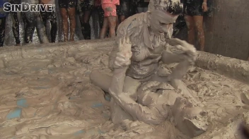 Muddy Wrestling: Regina vs. Kirsten Plant Screencap 89 on sinx.preview.netperv.com