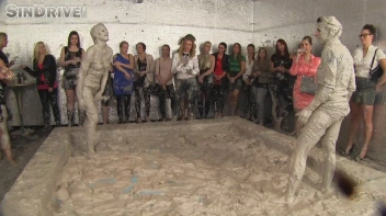 Muddy Wrestling: Regina vs. Kirsten Plant Screencap 92 on sinx.preview.netperv.com