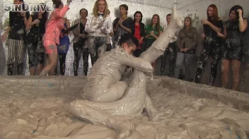 Muddy Wrestling: Regina vs. Kirsten Plant Screencap 21 on sinx.preview.netperv.com