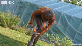 Blonde girl hoses herself off Screencap 7 on sinx.preview.netperv.com