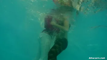 Three Ladies in One Pool Screencap 72 on sinx.preview.netperv.com