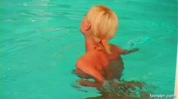 Splish Splash I Was Fucking Some Gash Screencap 7 on sinx.preview.netperv.com